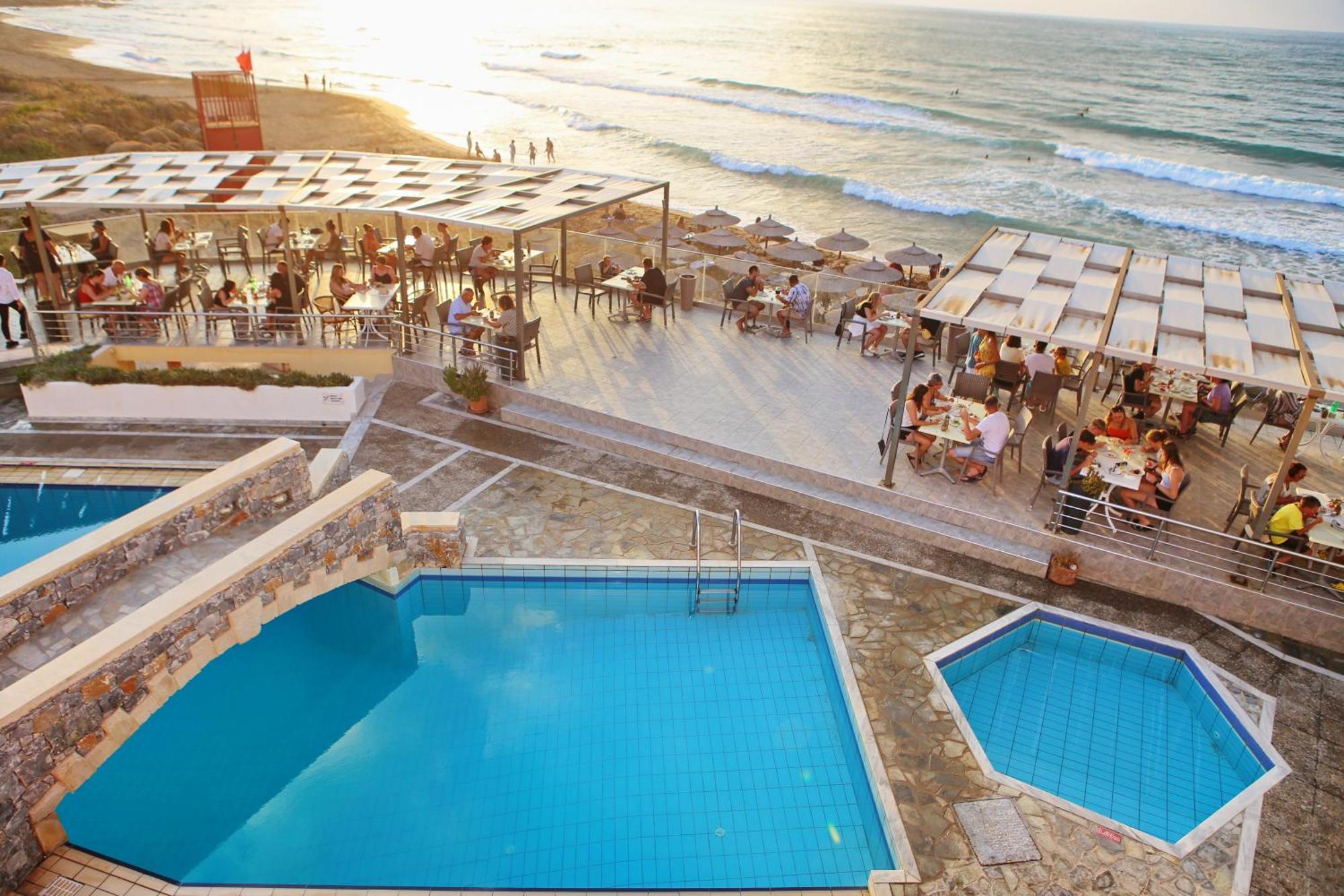 Dedalos Beach Hotel Sfáka Exterior foto